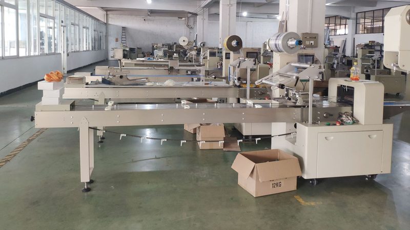 化工行业灌装机材质选择：稳定性与兼容性的平衡