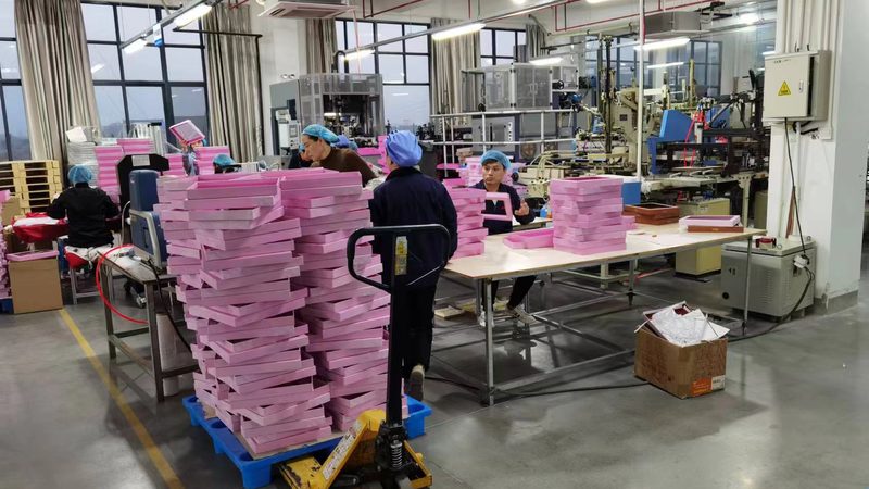 高速模切机选型关键：稳定性与效率并重